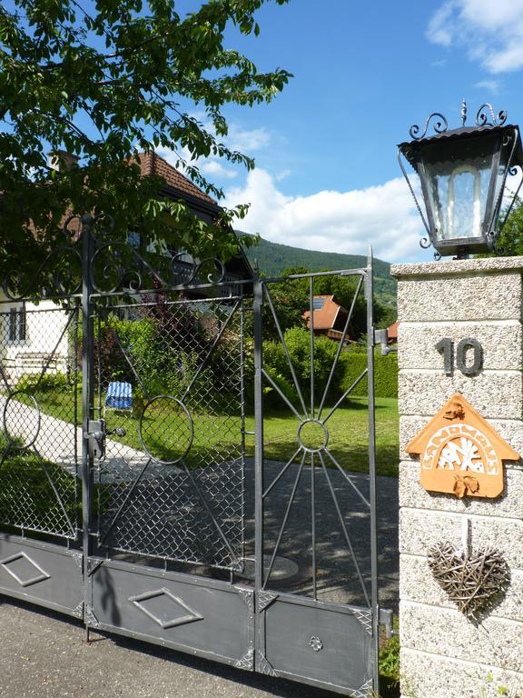 Ferienwohnung Landhaus Monika Bodensdorf Exterior foto