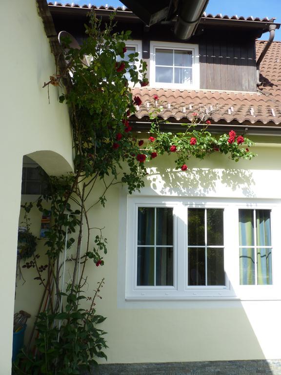 Ferienwohnung Landhaus Monika Bodensdorf Exterior foto